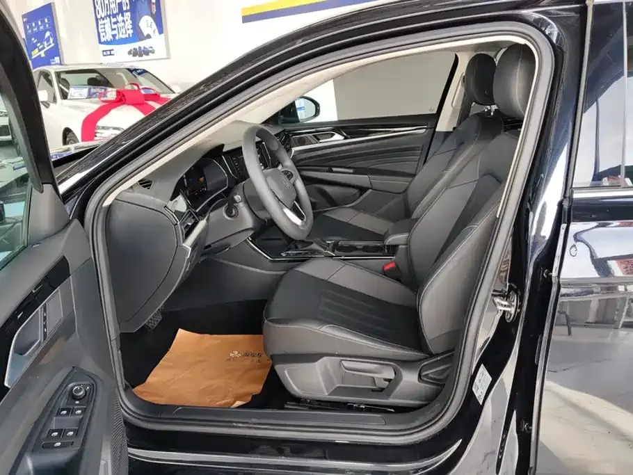 Volkswagen Passat — фото 8