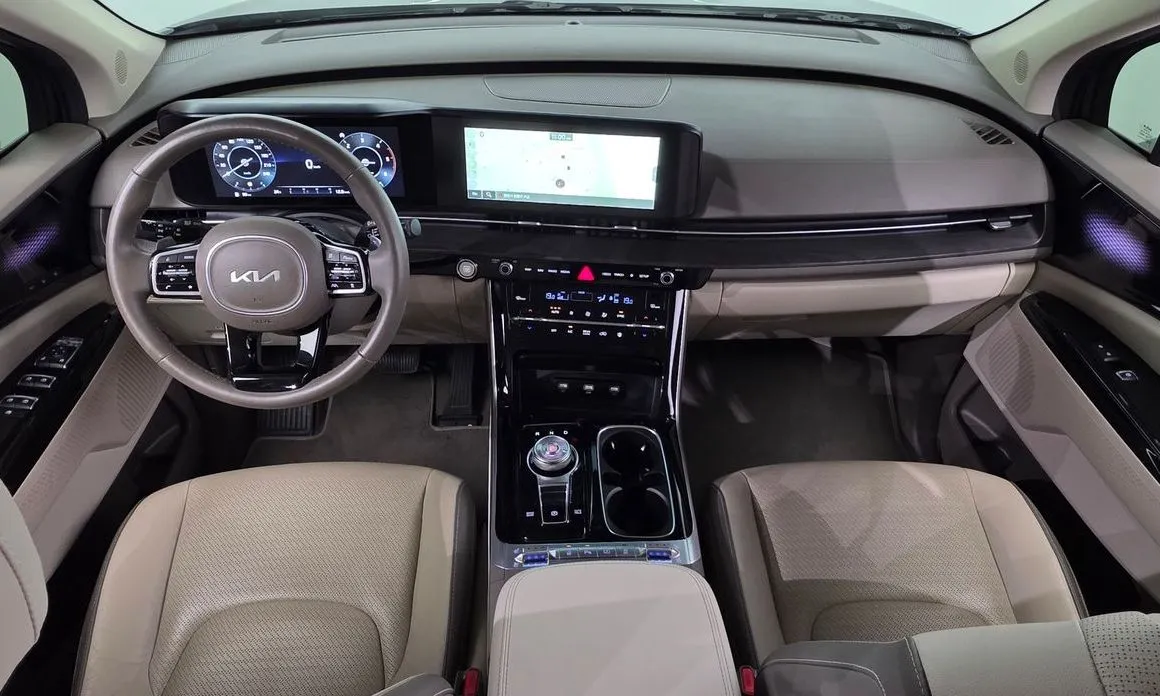 Kia Carnival — фото 10