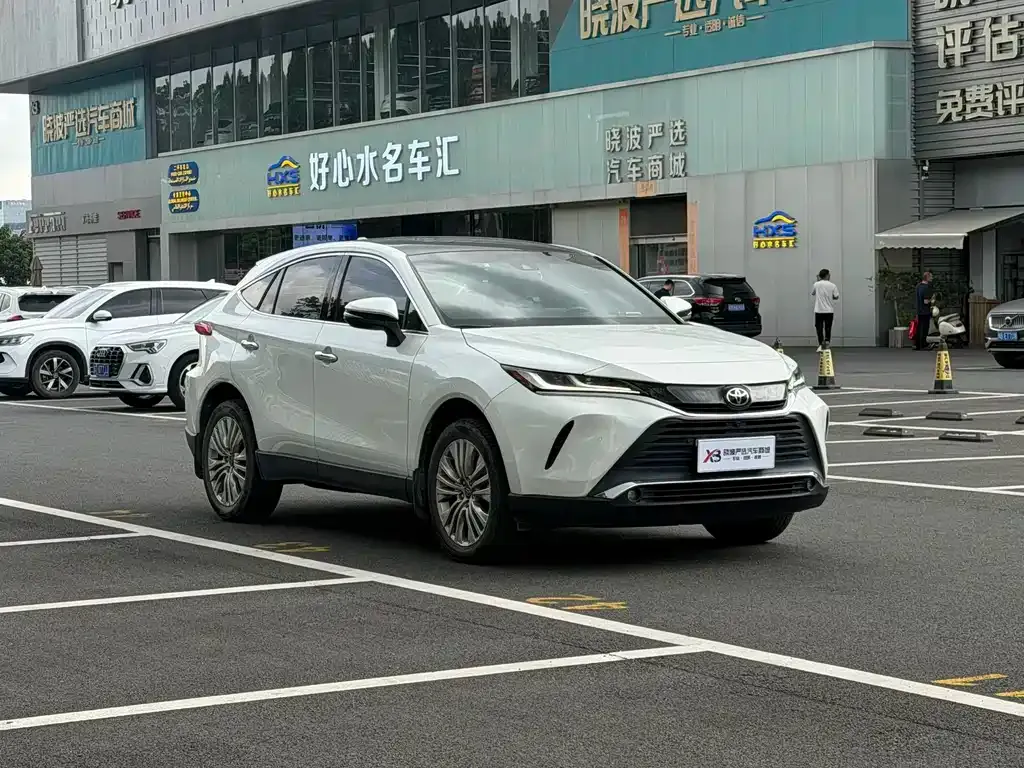 Toyota Harrier — фото 6