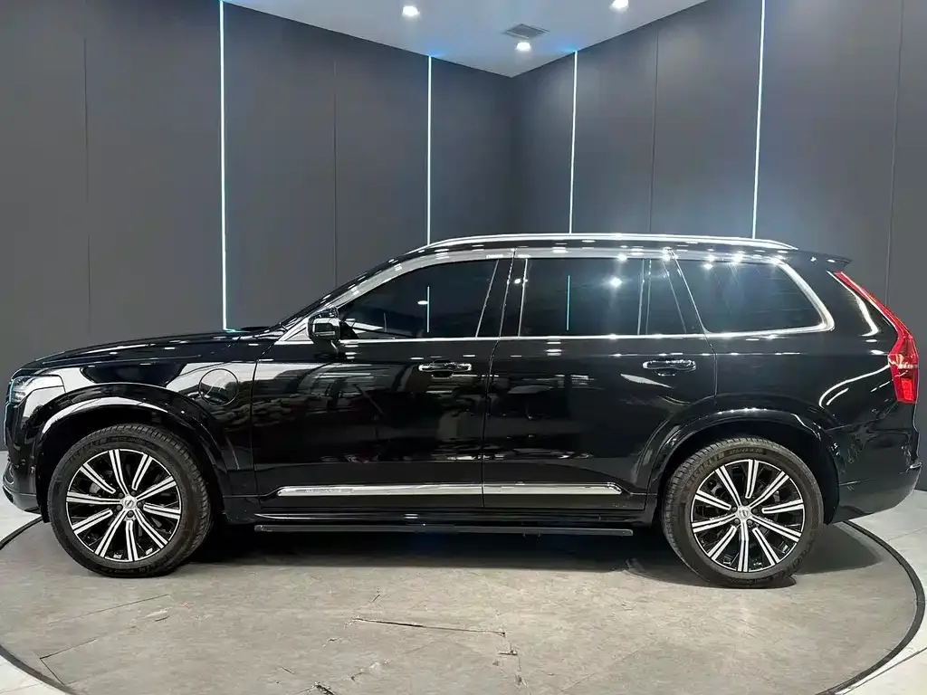 Volvo XC90 PHEV — фото 2