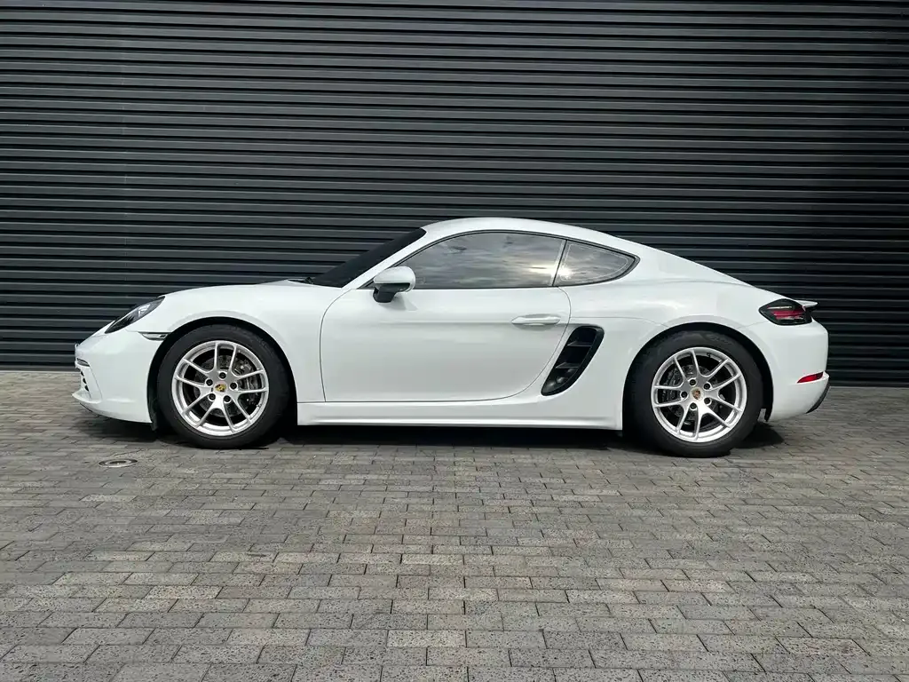 Porsche 718 — фото 6