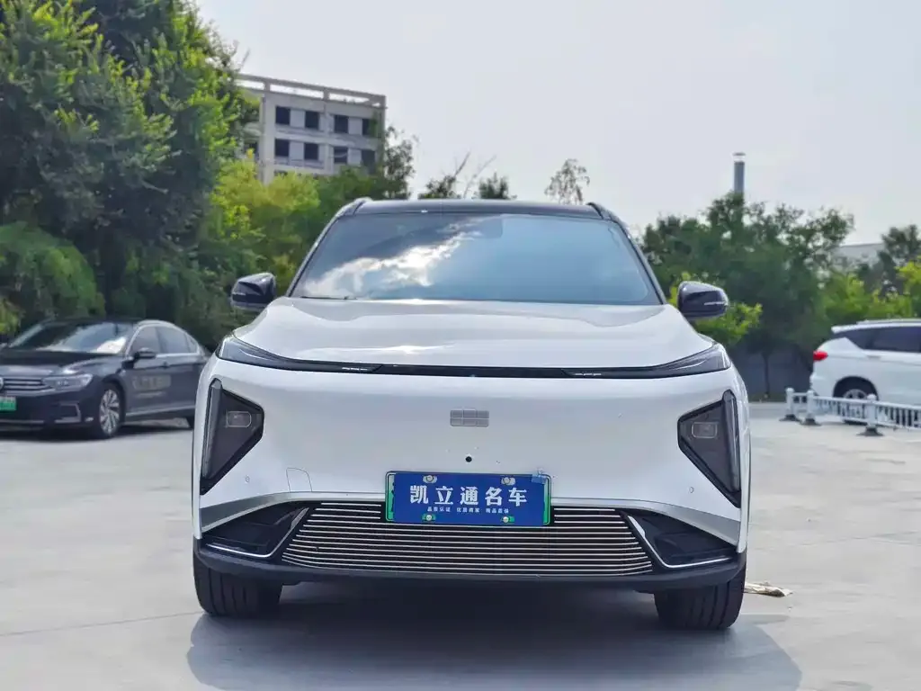 Geely Galaxy L7 — фото 3