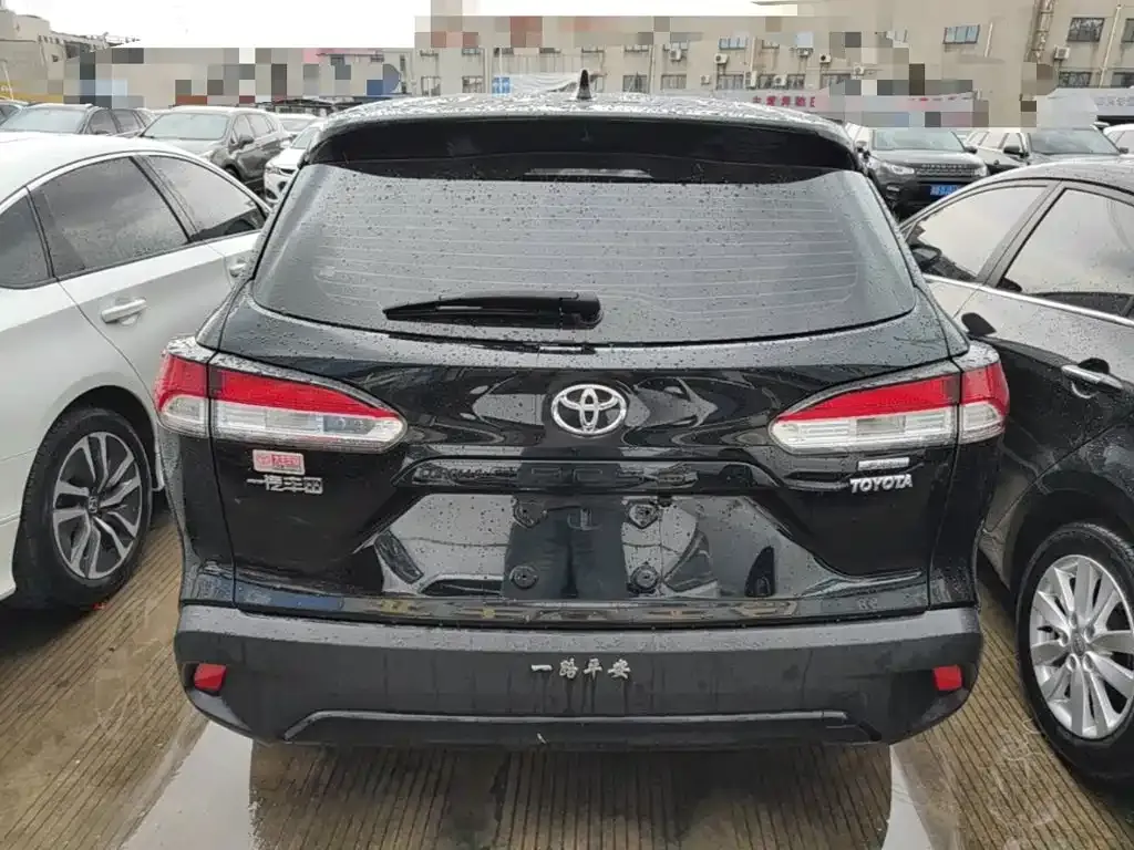Toyota Corolla Cross — фото 8