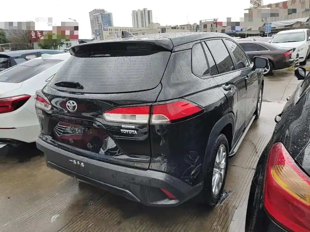 Toyota Corolla Cross — фото 9