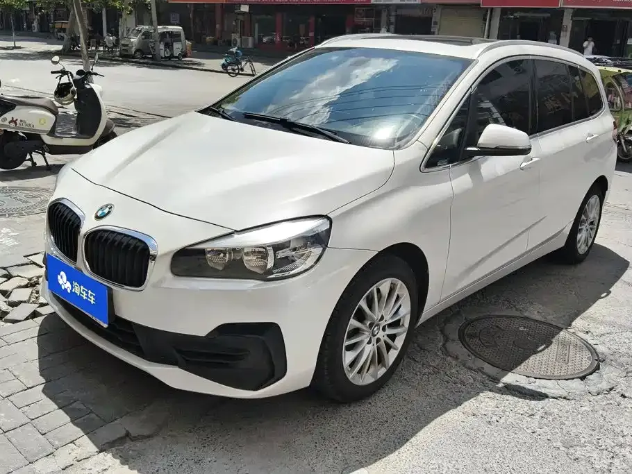 BMW 2 Series Gran Tourer — фото 1