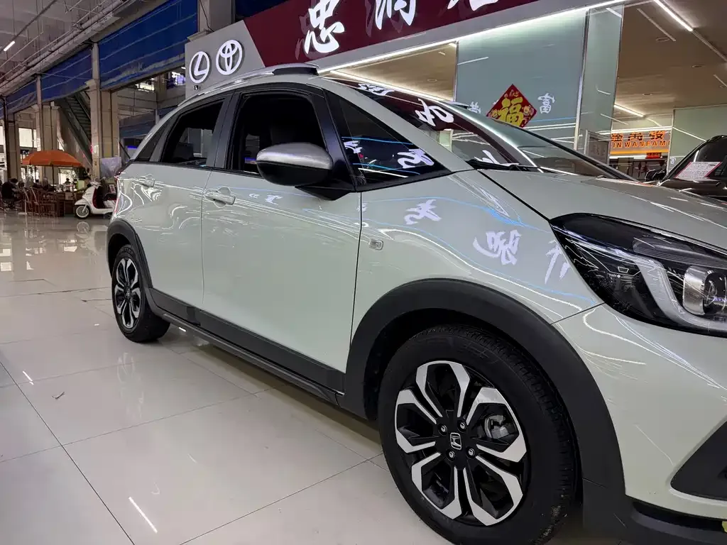 Honda Fit — фото 5