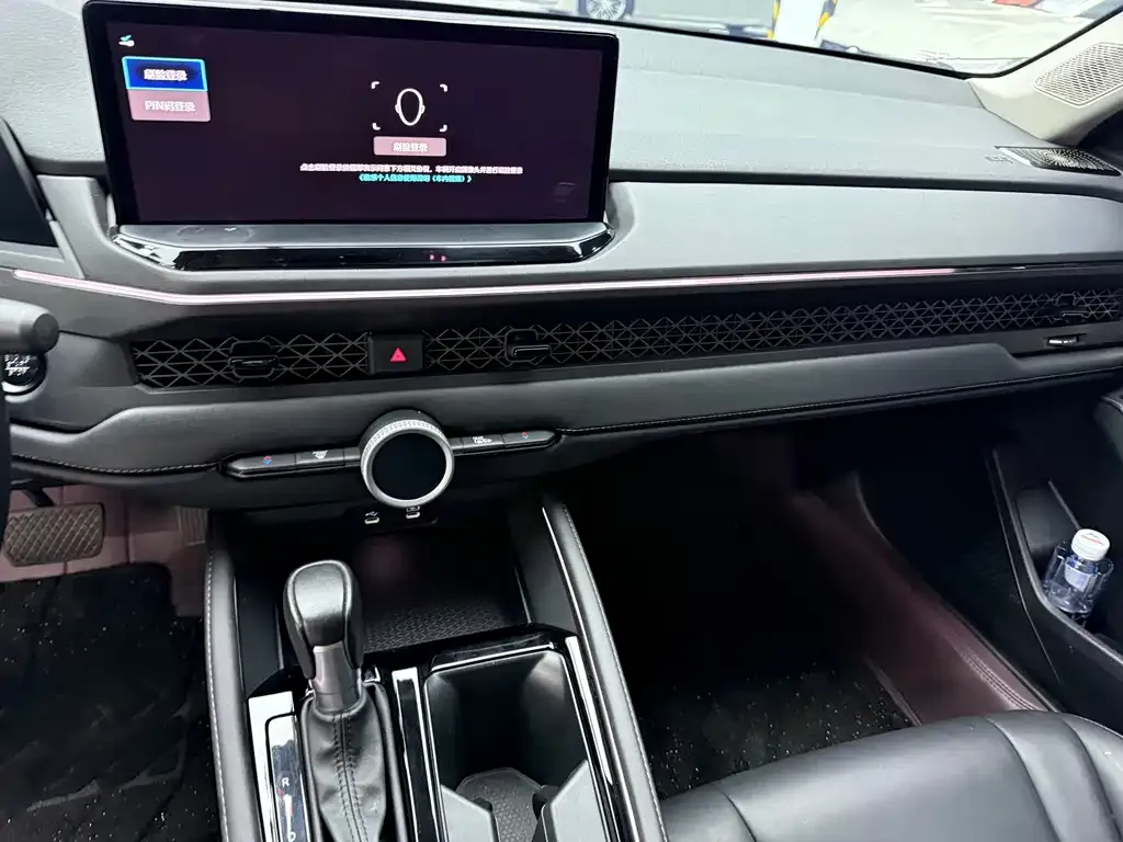 Honda Accord — фото 3