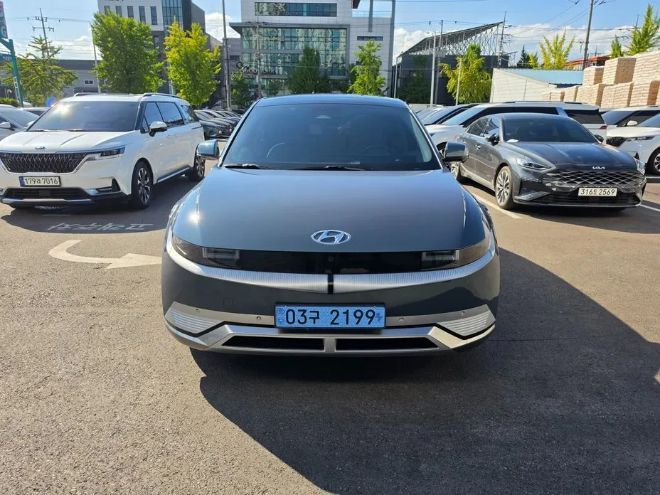 Hyundai Ioniq5 — фото 1