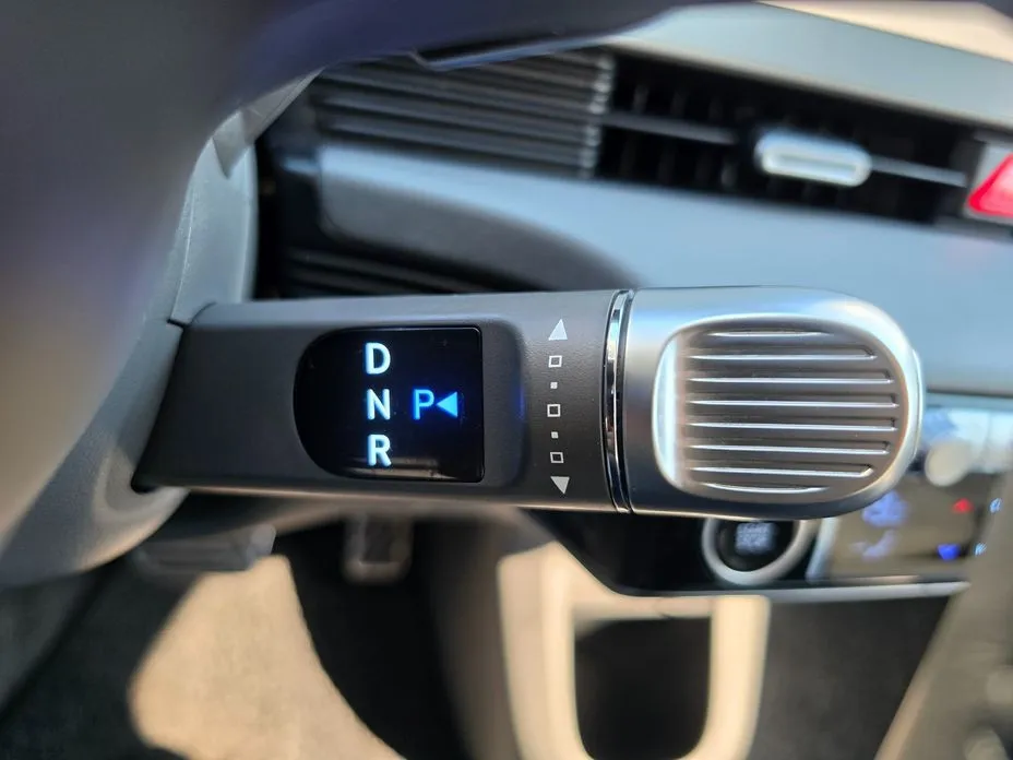 Hyundai Ioniq5 — фото 2