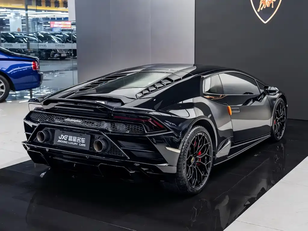 Lamborghini Huracan — фото 5