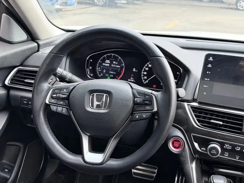 Honda Accord — фото 4