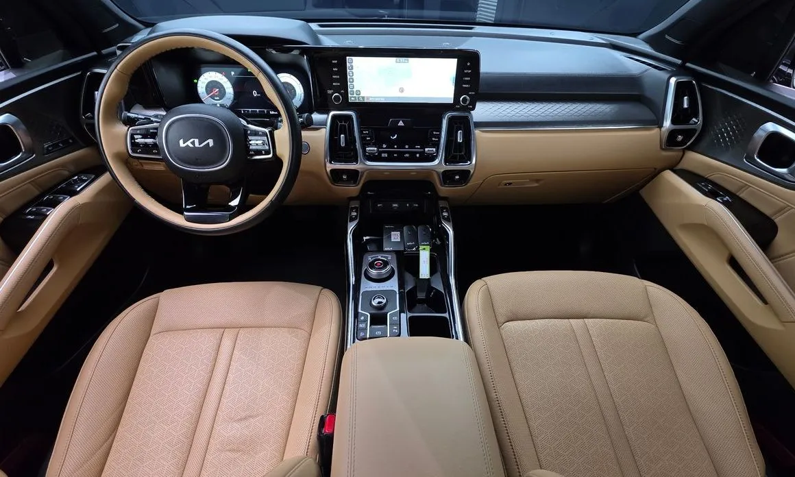 Kia Sorento — фото 10