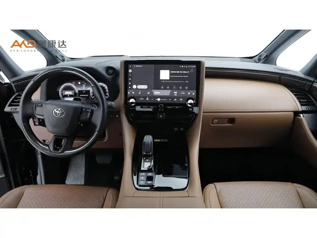 Toyota Alphard — фото 10