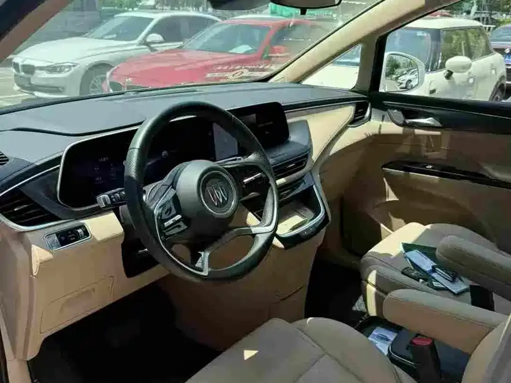 Buick GL8 Hybrid — фото 7