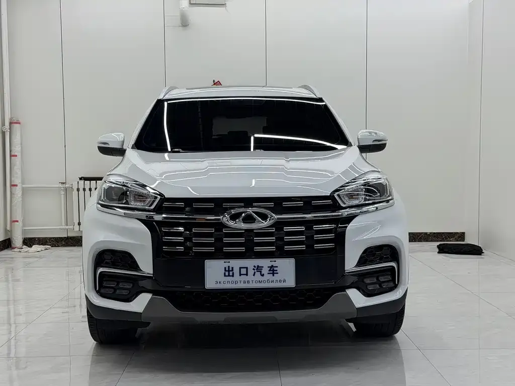 Chery Tiggo 8 — фото 3