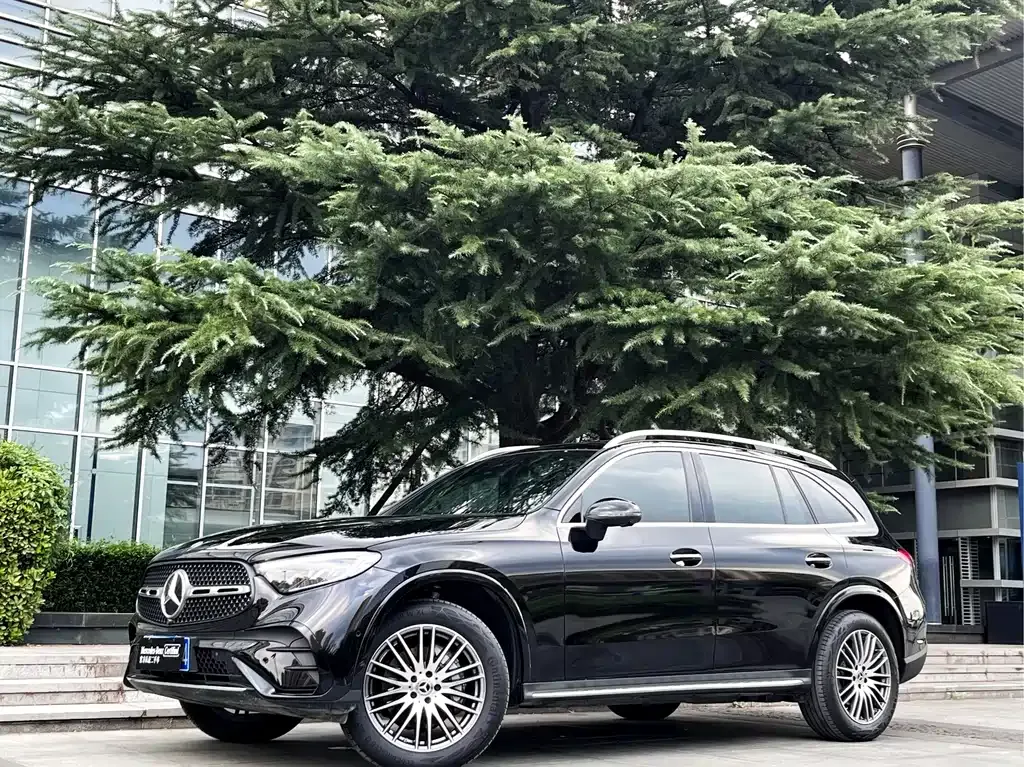 Mercedes-Benz GLC — фото 1