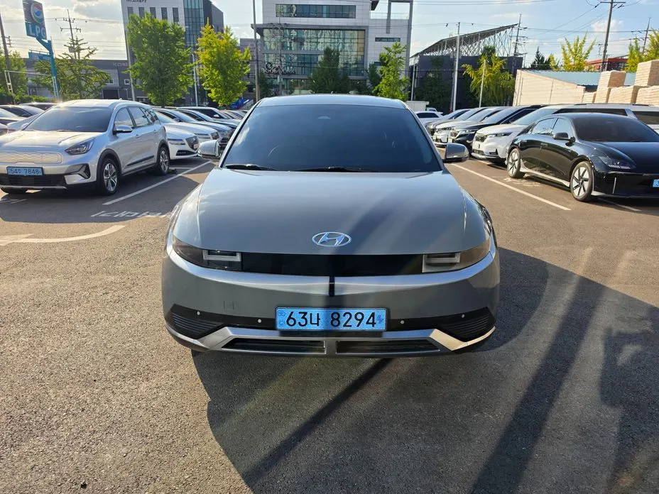 Hyundai Ioniq5 — фото 1