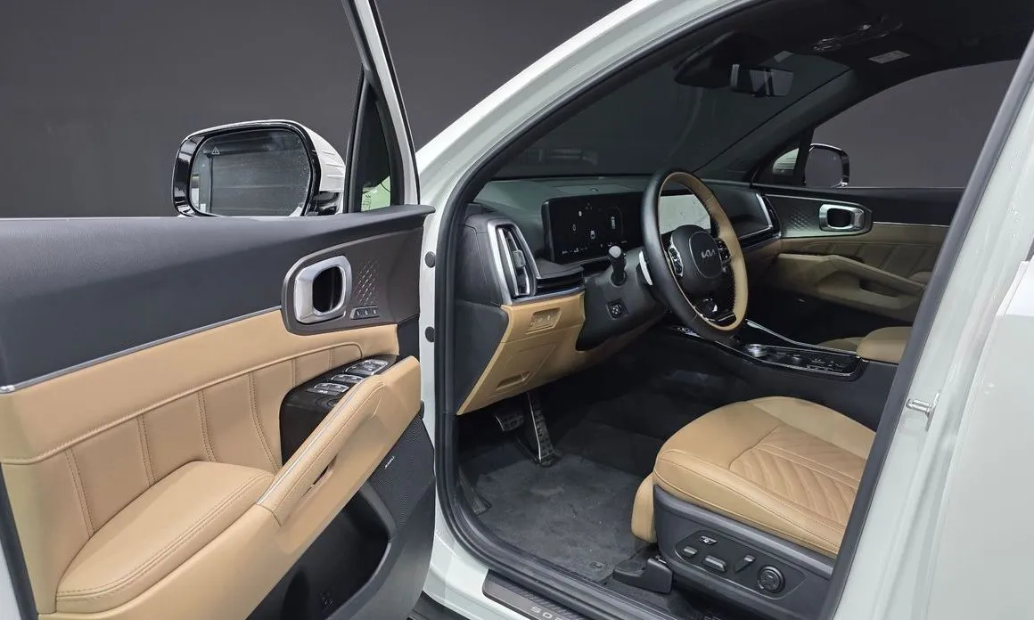 Kia Sorento — фото 6