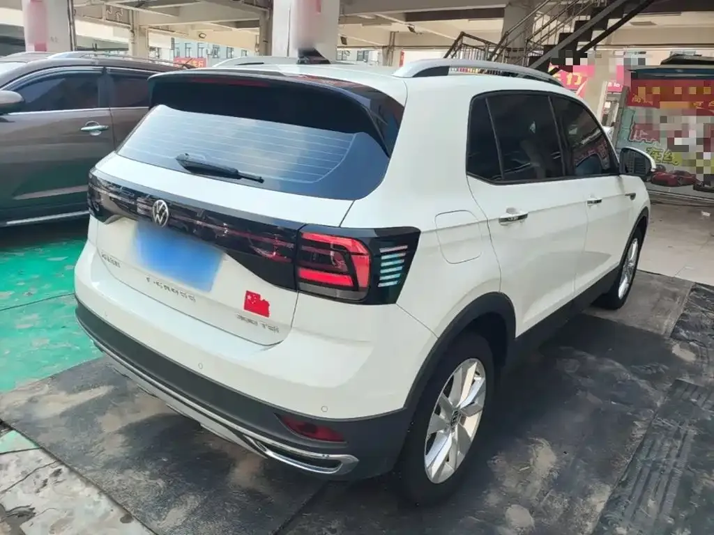 Volkswagen T-Cross — фото 7