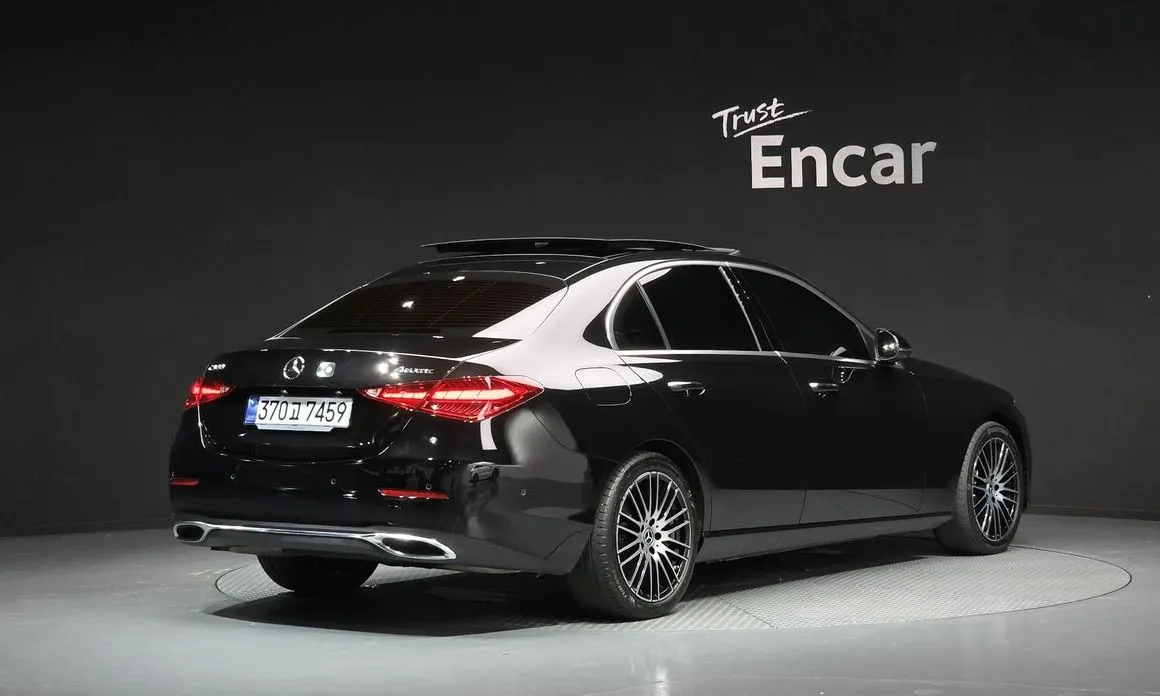Mercedes-Benz C-Class — фото 10