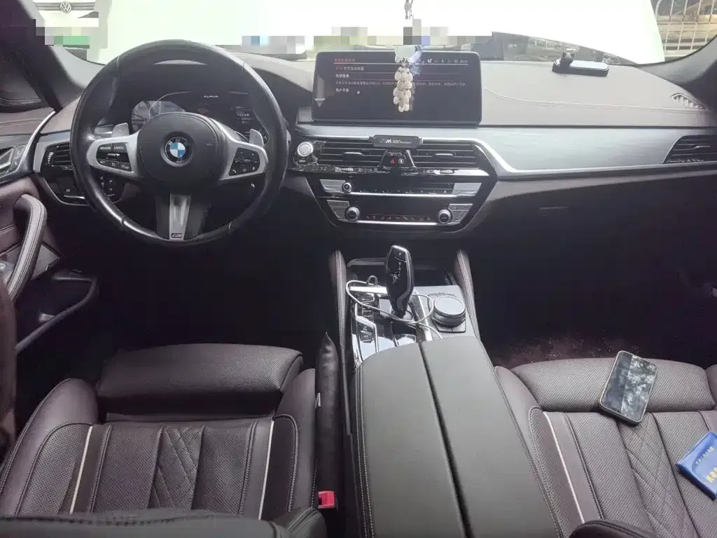 BMW 5 Series — фото 10