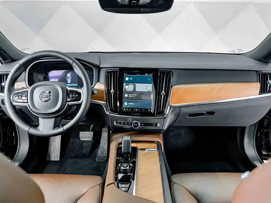 Volvo S90 — фото 4