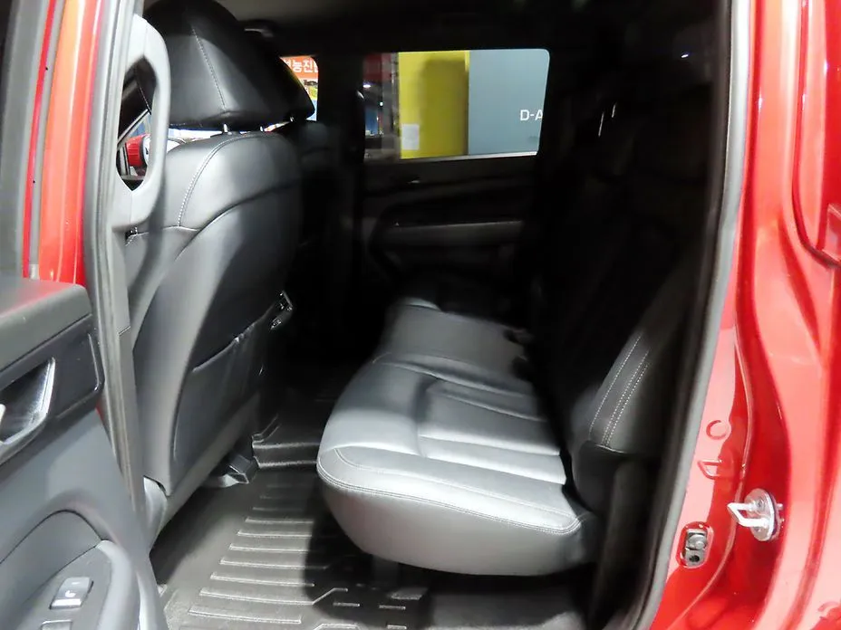 KG Mobility (Ssangyong) Rexton — фото 2