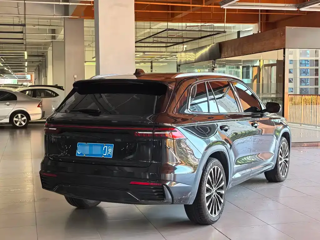 Geely Xingyue L — фото 8