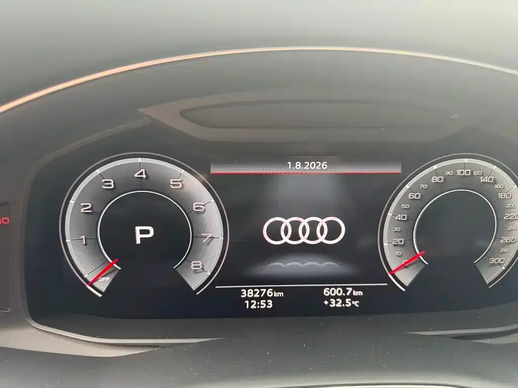 Audi Q7 — фото 2