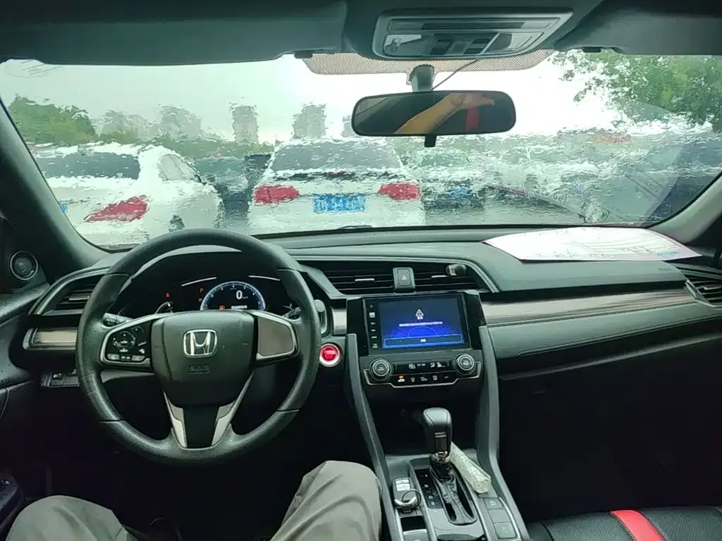 Honda Civic — фото 3