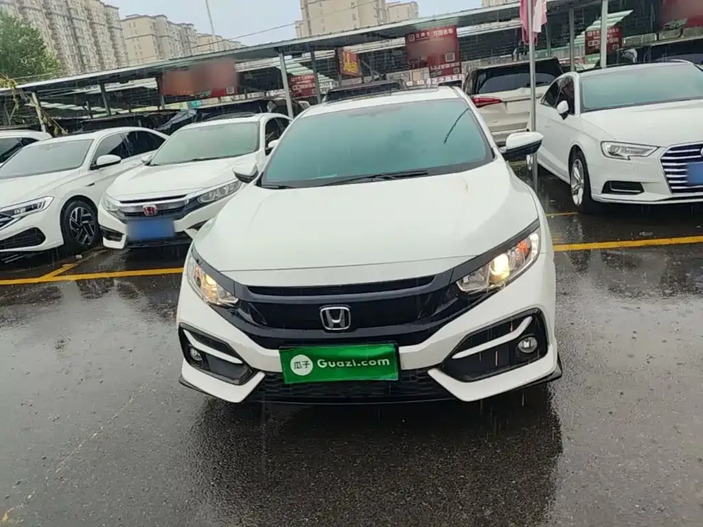 Honda Civic — фото 10