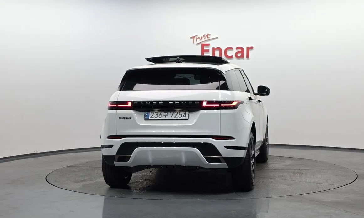 Land Rover Range Rover Evoque — фото 5