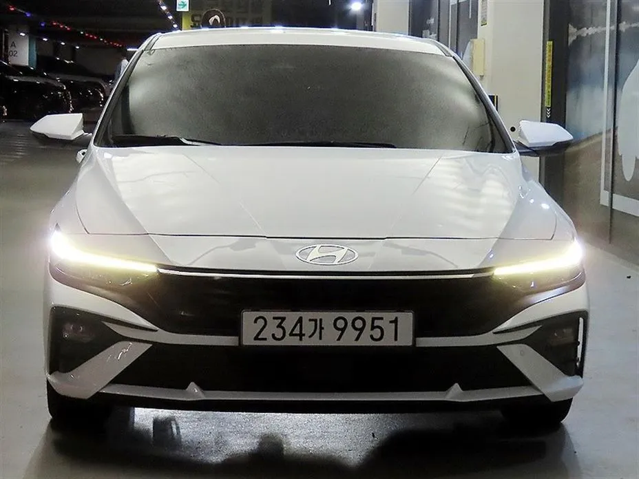 Hyundai AVANTE — фото 8