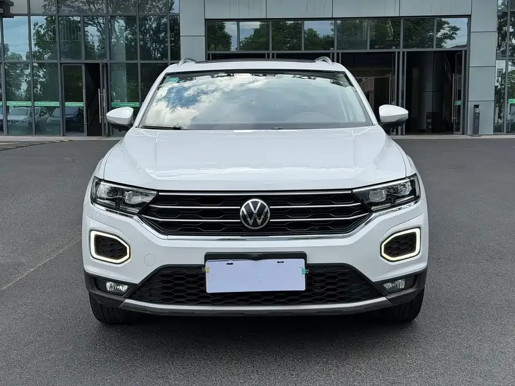 Volkswagen T-Roc — фото 5