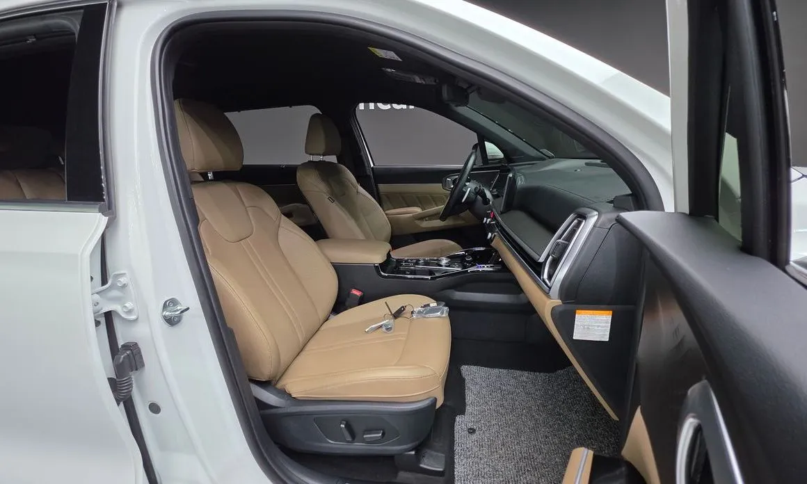 Kia Sorento — фото 9