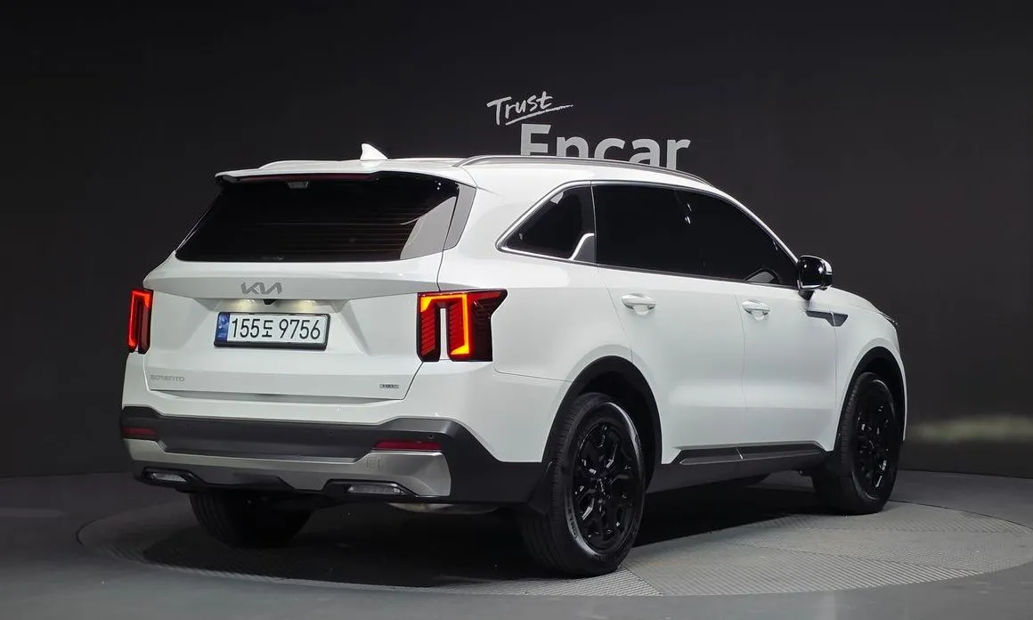 Kia Sorento — фото 3