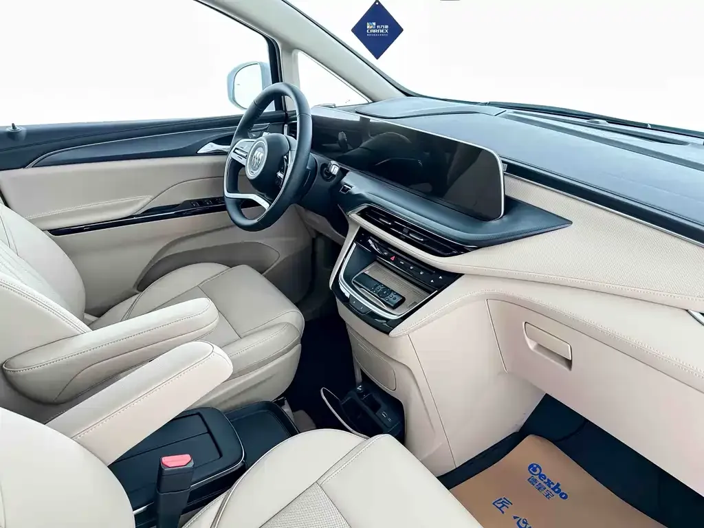 Buick GL8 Hybrid — фото 6