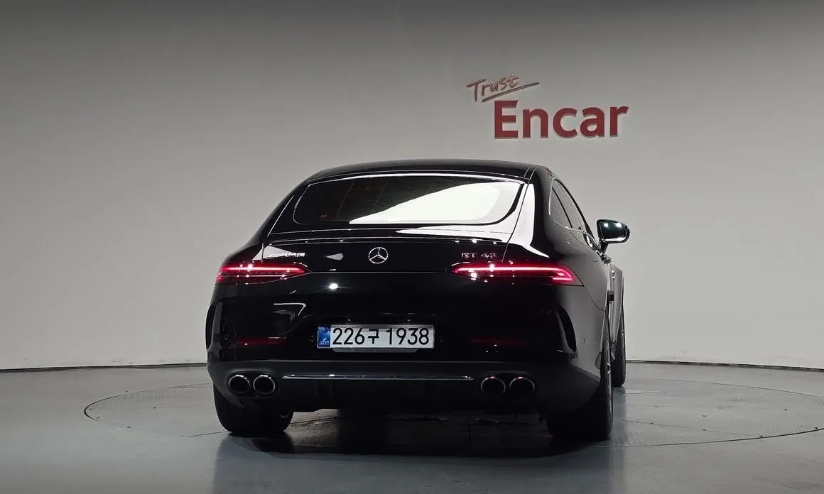 Mercedes-Benz AMG GT — фото 6