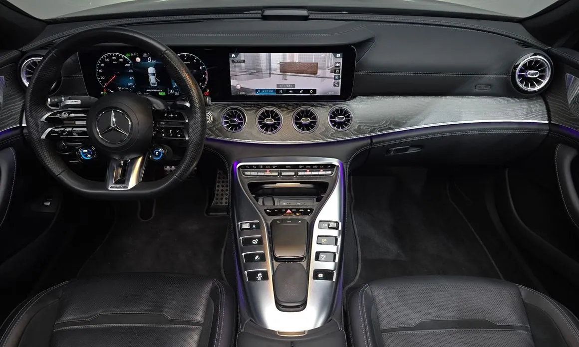 Mercedes-Benz AMG GT — фото 10