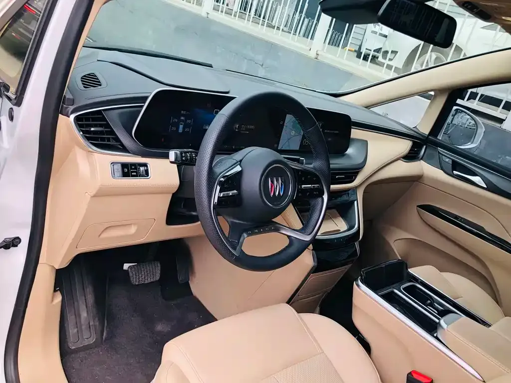 Buick GL8 Hybrid — фото 5