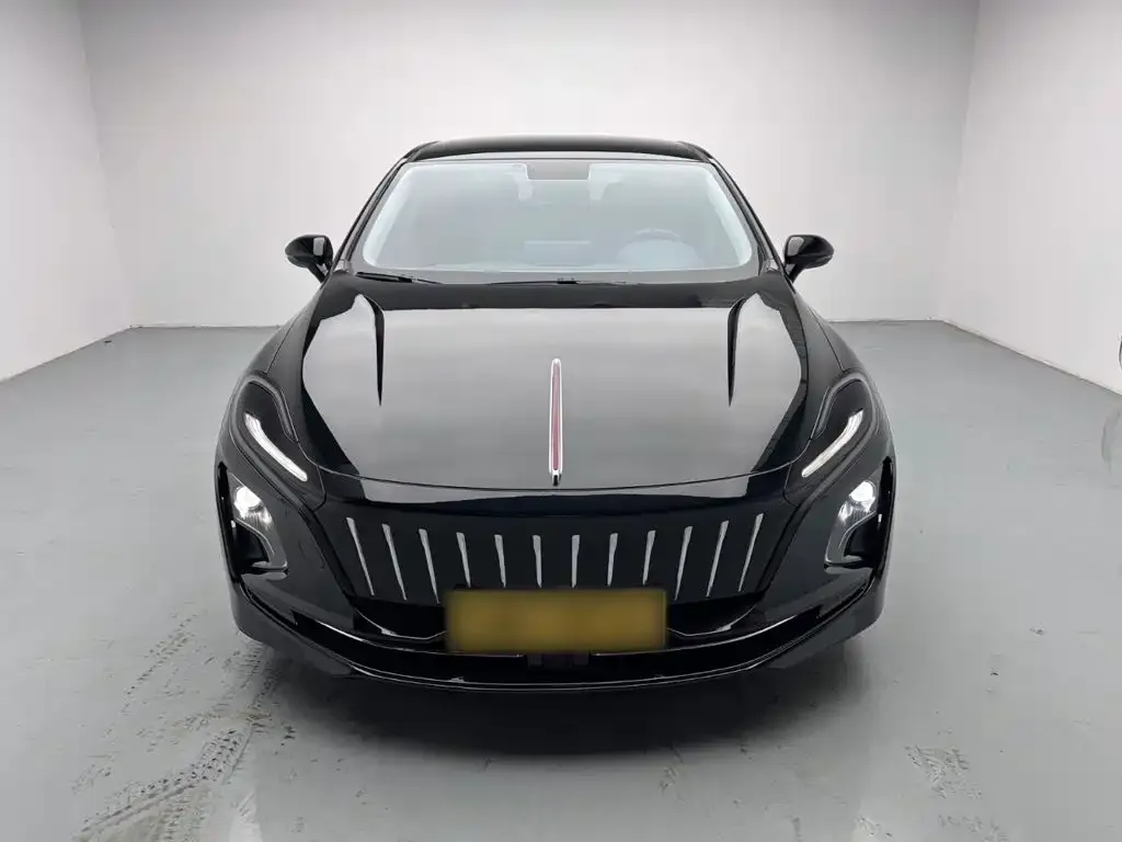 Hongqi E-QM5 — фото 2