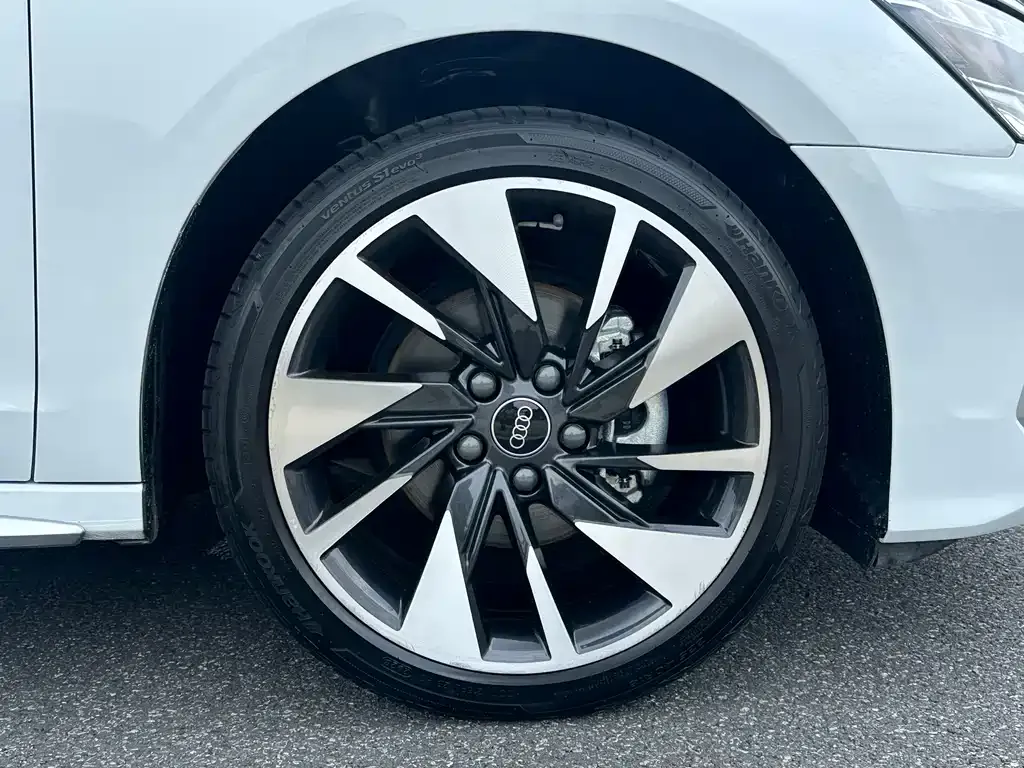 Audi A3 — фото 7