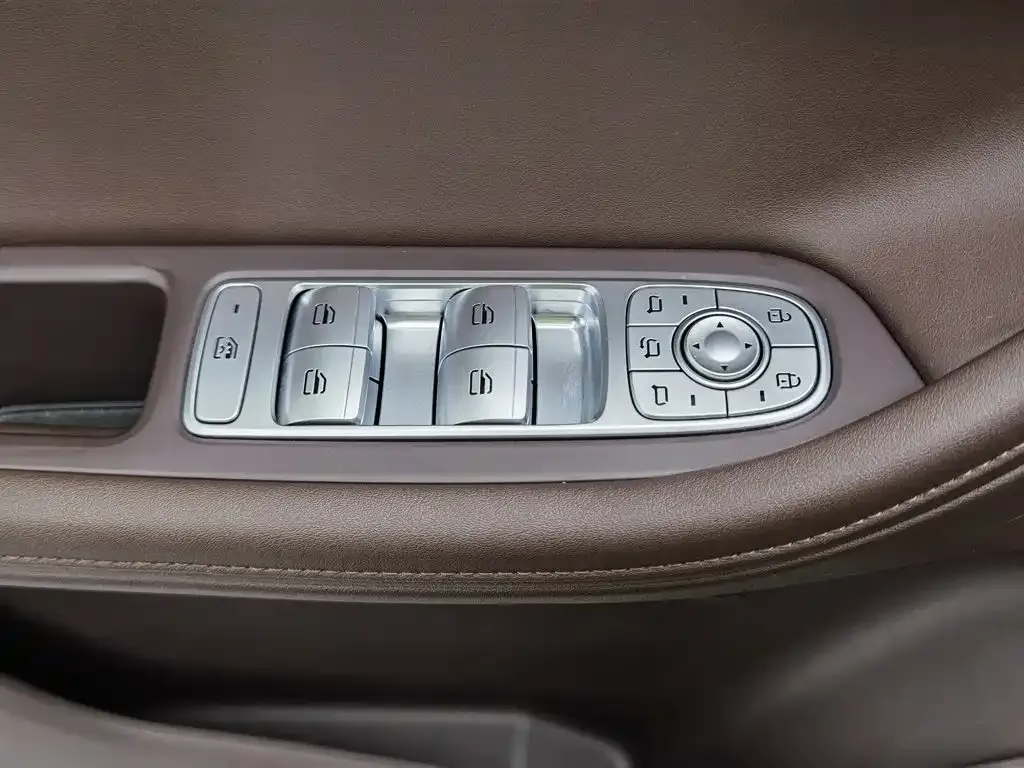 Chery Tiggo 8 PRO — фото 10