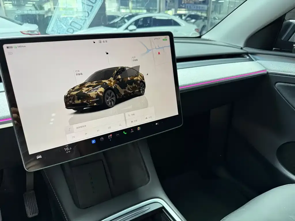 Tesla Model Y — фото 2
