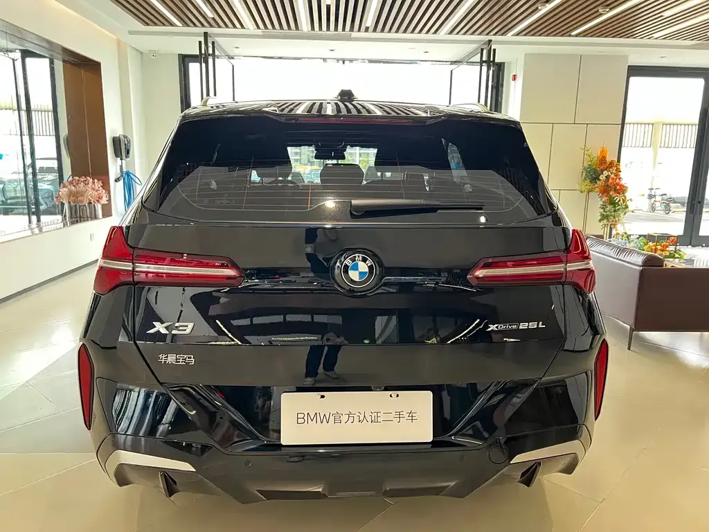 BMW X3 — фото 2