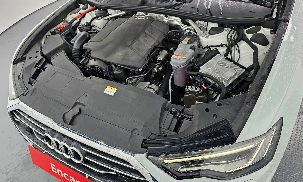 Audi A6 — фото 6