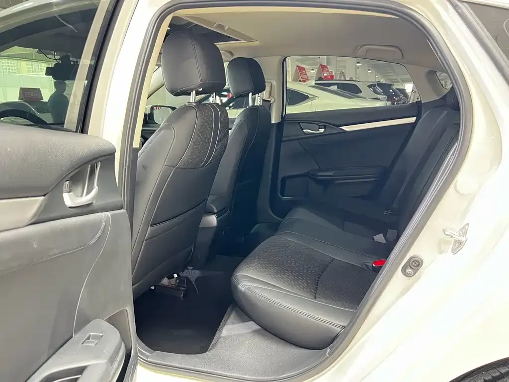 Honda Civic — фото 6