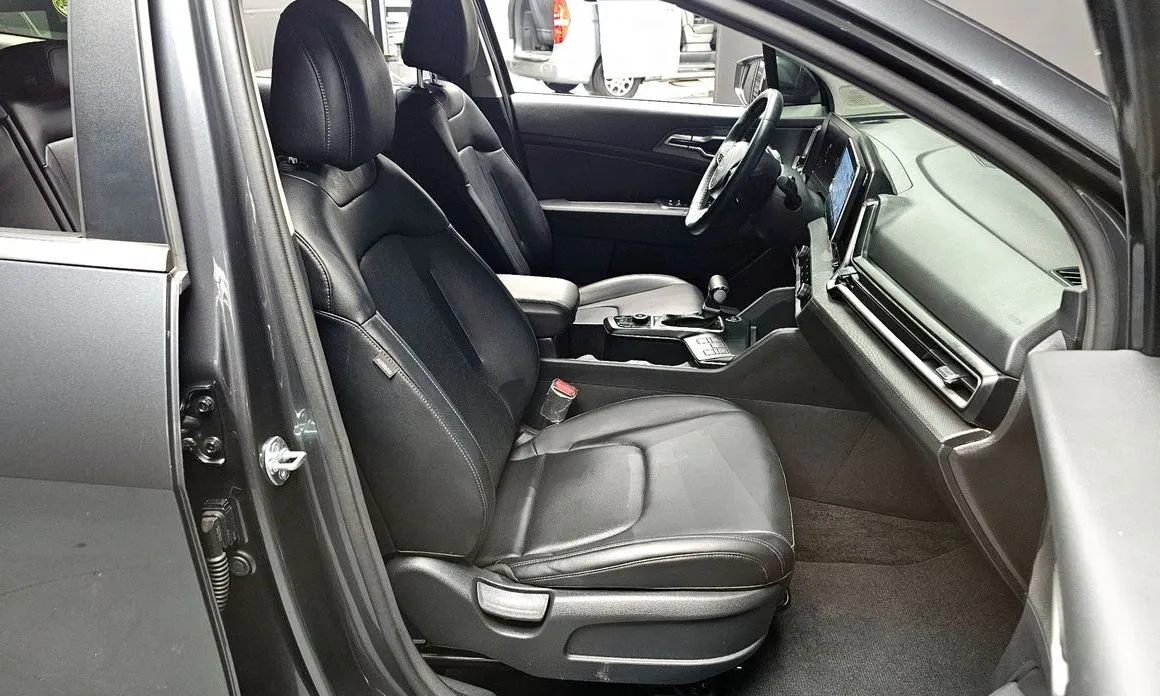 Kia Sportage — фото 9