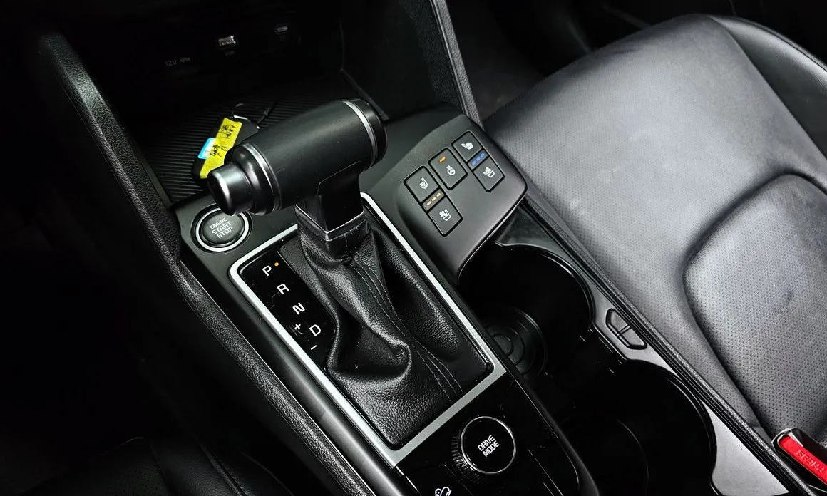 Kia Sportage — фото 8