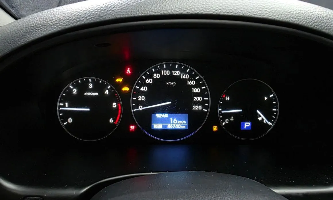 Hyundai Starex — фото 10